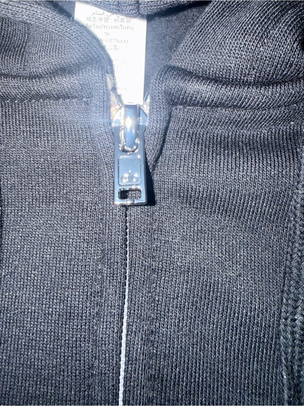 ALO Yoga Men's Black Full-Zip Hoodie - Picture 4 of 4